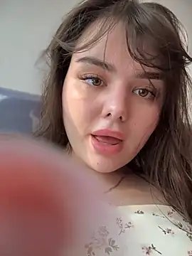 Snapshot of NikaMur chatting on 02/01/26, 01:04 NikaMur online show from 02/01/26, 01:04