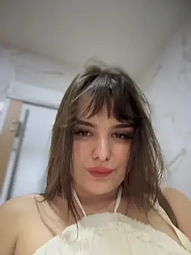 Snapshot of NikaMur chatting on 02/14/26, 02:52 NikaMur online show from 02/14/26, 02:52