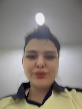 Snapshot of NikaMur chatting on 02/17/26, 02:19 NikaMur online show from 02/17/26, 02:19