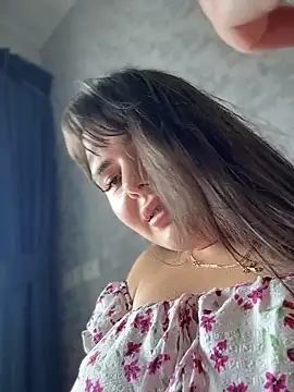 Snapshot of NikaMur chatting on 03/13/26, 03:02 NikaMur online show from 03/13/26, 03:02