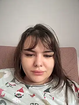 Snapshot of NikaMur chatting on 04/15/26, 05:25 NikaMur online show from 04/15/26, 05:25