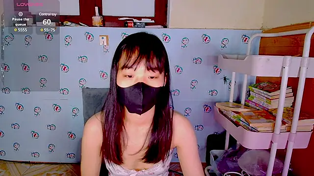   Saphia   online show from 03/04/25, 12:39