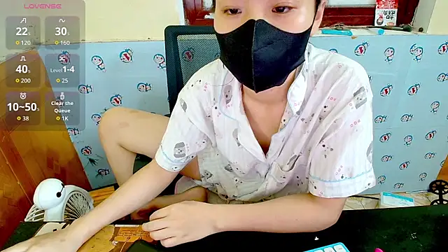   Saphia   online show from 04/13/26, 04:18