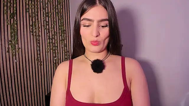 Snapshot of sofia_44 chatting on 07/21/26, 02:41 sofia 44 online show from 07/21/26, 02:41