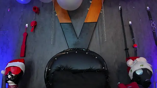 CharlotteScotte online show from 12/27/24, 12:34