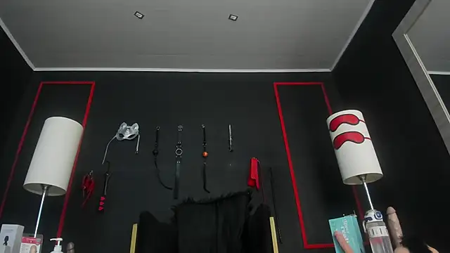 CharlotteScotte online show from 09/25/25, 12:31