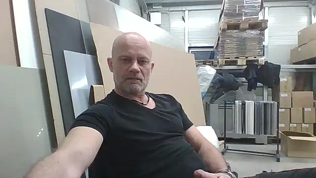 Snapshot of Boomerhun chatting on 04/06/26, 03:59 Boomerhun online show from 04/06/26, 03:59