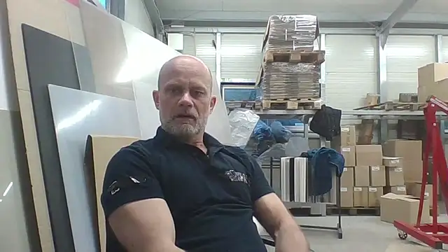 Snapshot of Boomerhun chatting on 04/16/26, 04:02 Boomerhun online show from 04/16/26, 04:02