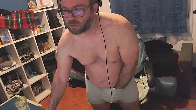 ravingr4d4 online show from 02/13/25, 12:35