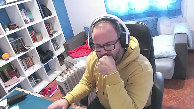 ravingr4d4 online show from 11/27/25, 12:18