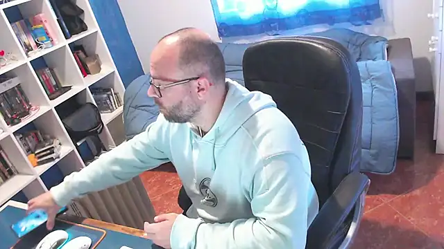 ravingr4d4 online show from 03/16/26, 09:02