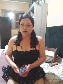 Snapshot of LilithRos3 chatting on 04/12/26, 12:04 LilithRos3 online show from 04/12/26, 12:04