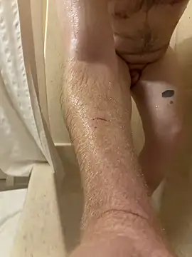 Tylerx9 online show from 03/18/26, 05:10