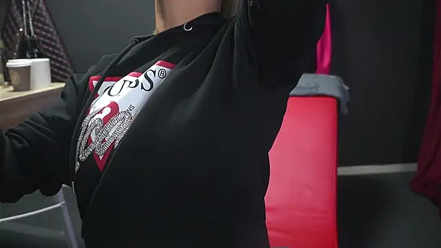 CelineConner online show from 09/22/25, 04:14