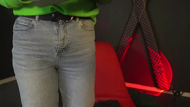 CelineConner online show from 03/18/26, 05:21