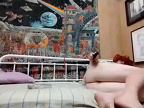 Snapshot of AlphaAlluring69 chatting on 12/01/24, 09:37 AlphaAlluring69 online show from 12/01/24, 09:37