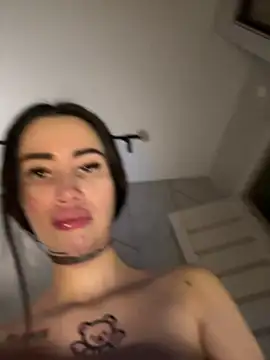 Yunasi online show from 02/06/25, 11:21