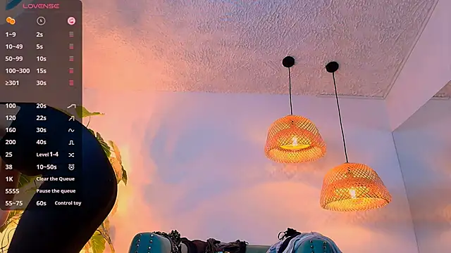 bellablack27 online show from 02/22/25, 05:57