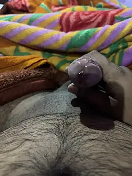 Snapshot of delhiboyz1 chatting on 11/24/25, 05:01 delhiboyz1 online show from 11/24/25, 05:01