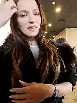 Snapshot of Brilliant-Queen1 chatting on 02/17/26, 12:40 Brilliant-Queen1 online show from 02/17/26, 12:40