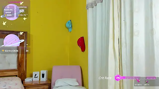 Snapshot of Edwars_03 chatting on 01/10/25, 12:38 Edwars 03 online show from 01/10/25, 12:38