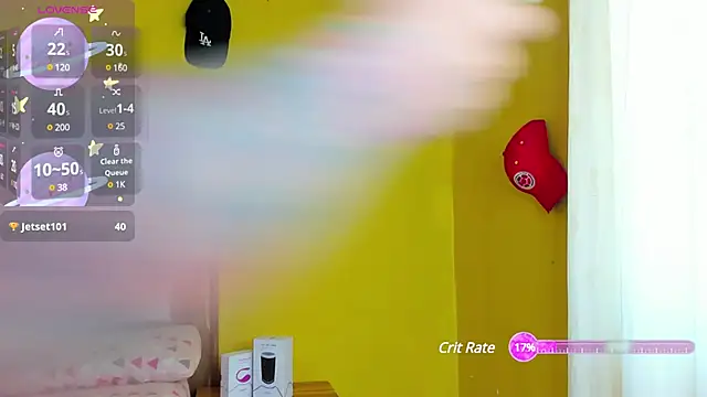 Snapshot of Edwars_03 chatting on 01/18/25, 06:21 Edwars 03 online show from 01/18/25, 06:21