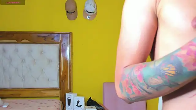 Snapshot of Edwars_03 chatting on 01/24/25, 07:41 Edwars 03 online show from 01/24/25, 07:41