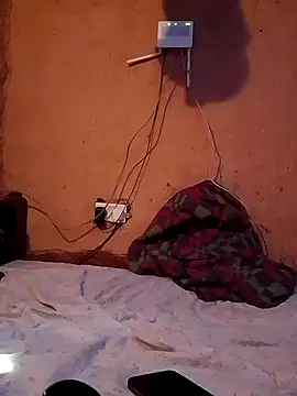 cute naimah online show from 11/26/25, 09:43