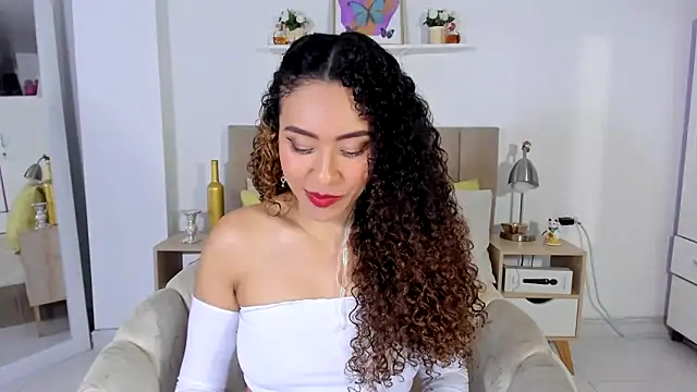 Snapshot of Zoe_Gruber chatting on 05/01/26, 11:09 Zoe Gruber online show from 05/01/26, 11:09