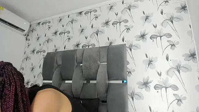 Snapshot of Ehotloveaxxx chatting on 12/28/24, 11:26 Ehotloveaxxx online show from 12/28/24, 11:26