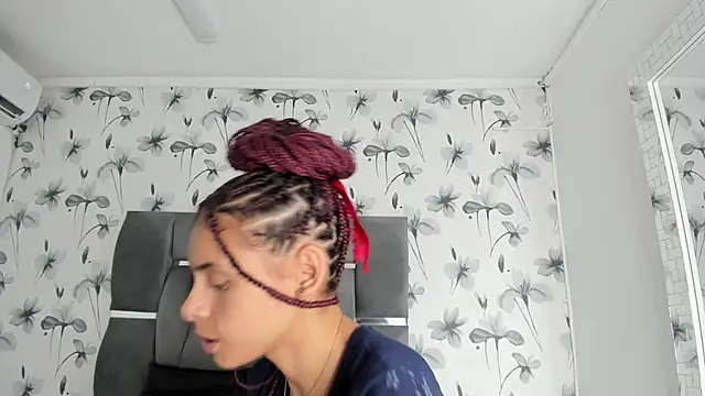 Snapshot of Ehotloveaxxx chatting on 12/29/24, 02:42 Ehotloveaxxx online show from 12/29/24, 02:42