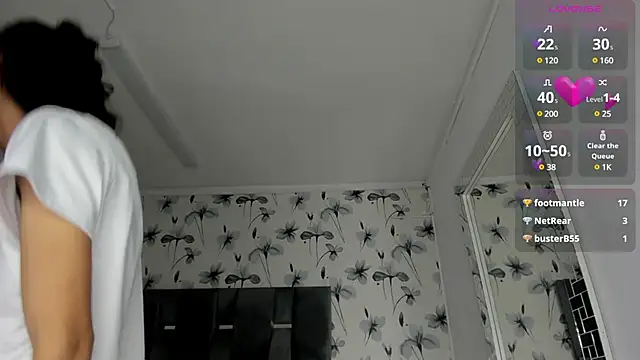 Snapshot of Ehotloveaxxx chatting on 02/07/25, 01:01 Ehotloveaxxx online show from 02/07/25, 01:01