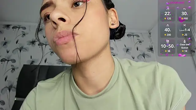 Snapshot of Ehotloveaxxx chatting on 02/10/25, 04:04 Ehotloveaxxx online show from 02/10/25, 04:04