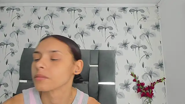 Snapshot of Ehotloveaxxx chatting on 09/16/25, 01:23 Ehotloveaxxx online show from 09/16/25, 01:23