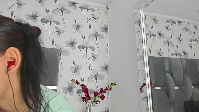 Snapshot of Ehotloveaxxx chatting on 10/07/25, 01:41 Ehotloveaxxx online show from 10/07/25, 01:41