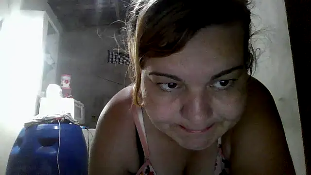 Snapshot of laiscibelle chatting on 12/02/25, 04:07 laiscibelle online show from 12/02/25, 04:07