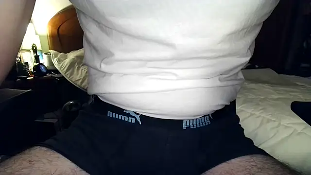 Snapshot of Hornyboyspanish2 chatting on 07/22/26, 06:22 Hornyboyspanish2 online show from 07/22/26, 06:22