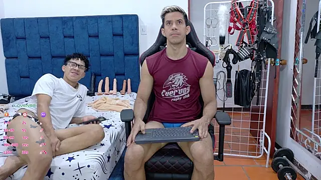 JoseRumbero26 online show from 12/05/25, 12:03