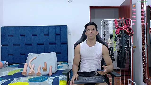 JoseRumbero26 online show from 01/13/26, 11:43