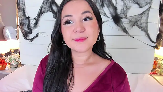 Lilly 2809  online show from 10/25/25, 04:20