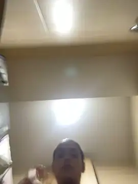 Snapshot of samandkate chatting on 12/19/24, 06:23 samandkate online show from 12/19/24, 06:23