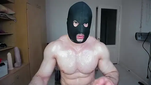 Snapshot of hot_muscle chatting on 06/18/26, 05:19 hot muscle online show from 06/18/26, 05:19