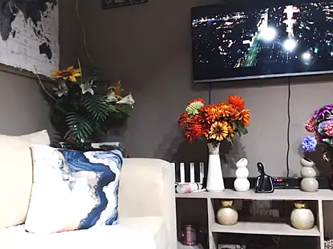 Snapshot of ThickyMinajxx chatting on 01/17/25, 09:28 ThickyMinajxx online show from 01/17/25, 09:28