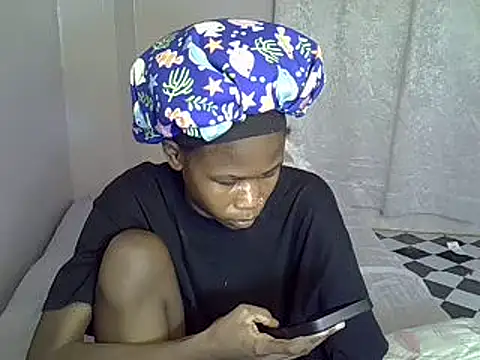 SexxyTerry online show from 02/11/25, 05:18