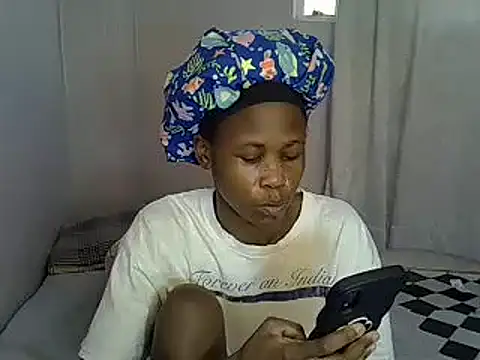 SexxyTerry online show from 02/12/25, 02:43