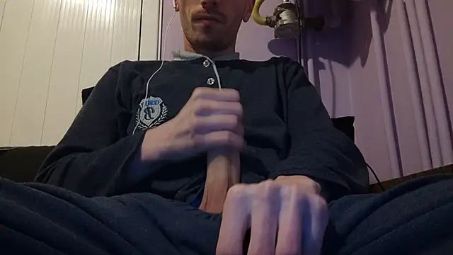  Hocthus  online show from 01/15/25, 05:47