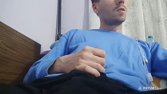  Hocthus  online show from 01/24/25, 05:53