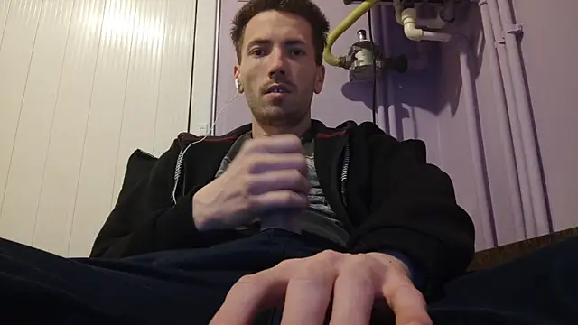  Hocthus  online show from 01/29/25, 05:24