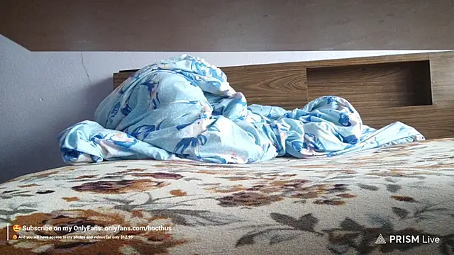  Hocthus  online show from 03/22/25, 06:43