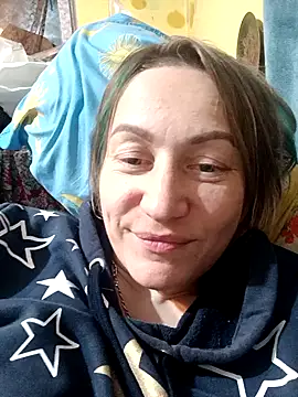 wLESLYMOSw online show from 12/27/24, 09:32